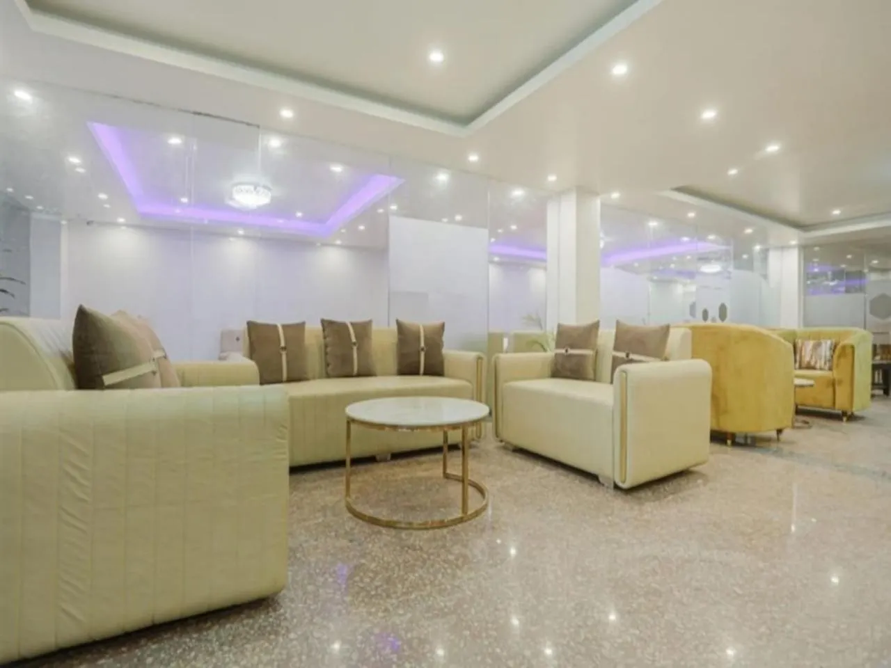 Akshayhotel418 Gurgaon India